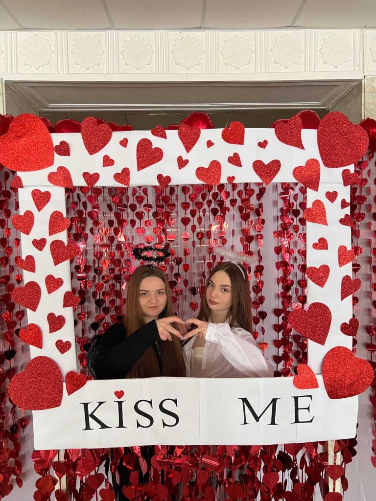 0-02-05-5656c7a1adc134e8fccecc46a39e90f0eade1d0fb9832cd59a51694e8a3408e0_21f05ab8ee59441e