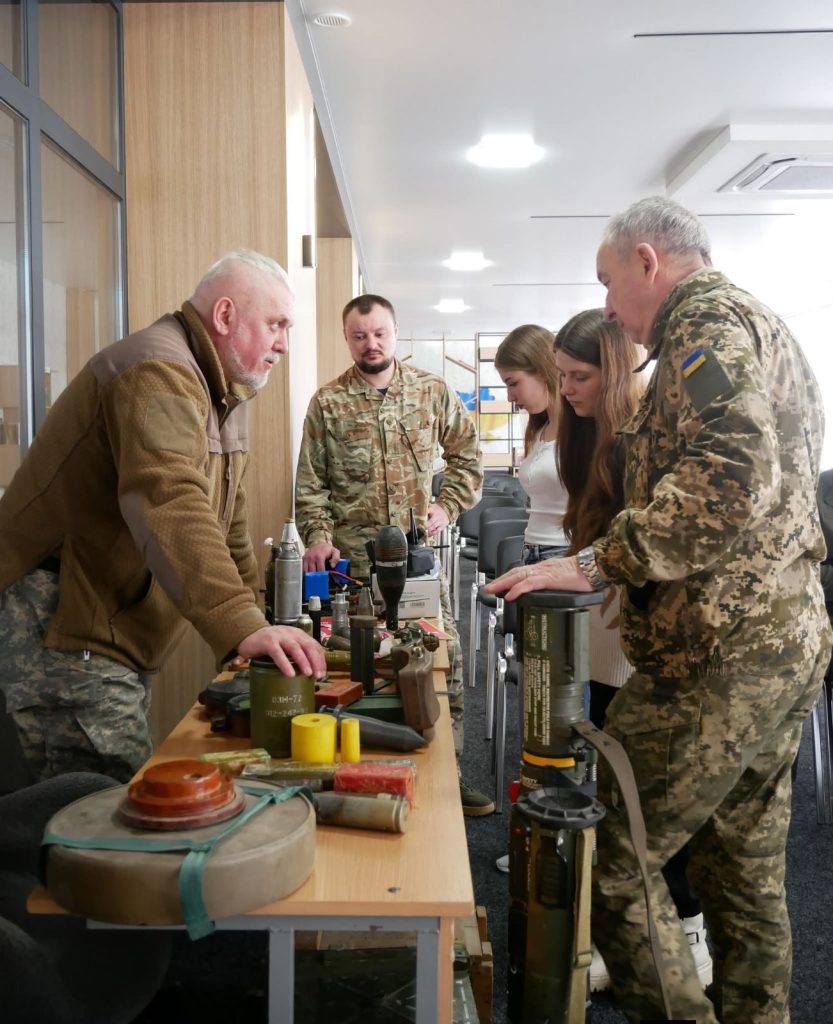 0-02-05-476d2bbecf4b4296a2006aad1c4488e3b33850d0524e3e869b8388d3d890849e_3f17fad07dc97abe