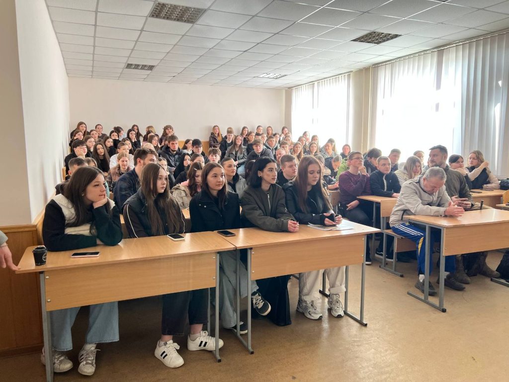 0-02-05-7749c17672596bc3800b09926df86fcd69e79c6a9df258fc513d0bab91a96591_7f00bdd605e850b4