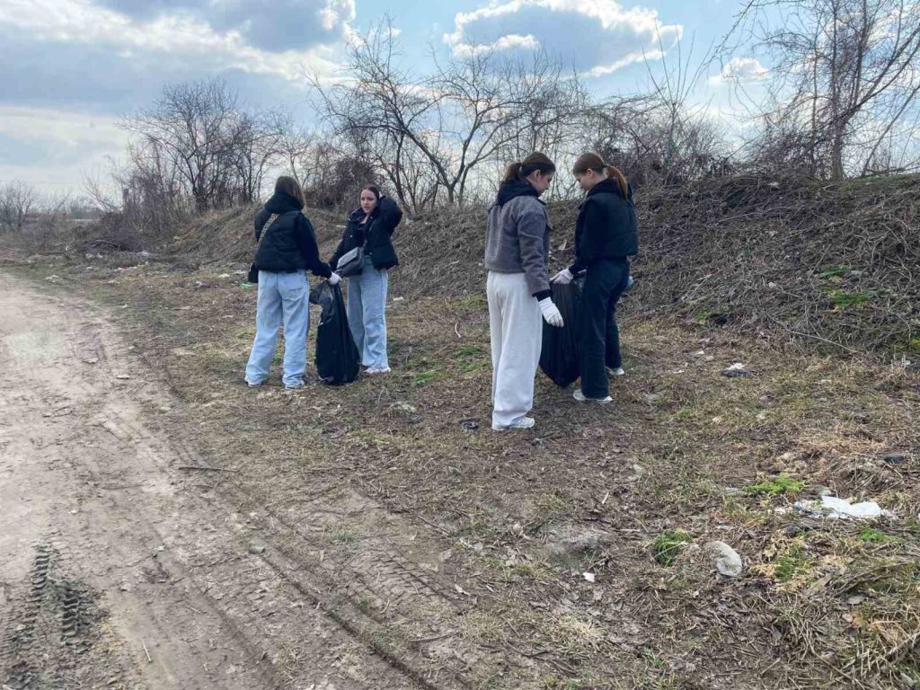 0-02-05-b06a8b02eca646eae7d64b766efea3413bb2a3c79640bceb14c2427efc629783_4e17cdf018bf5be8