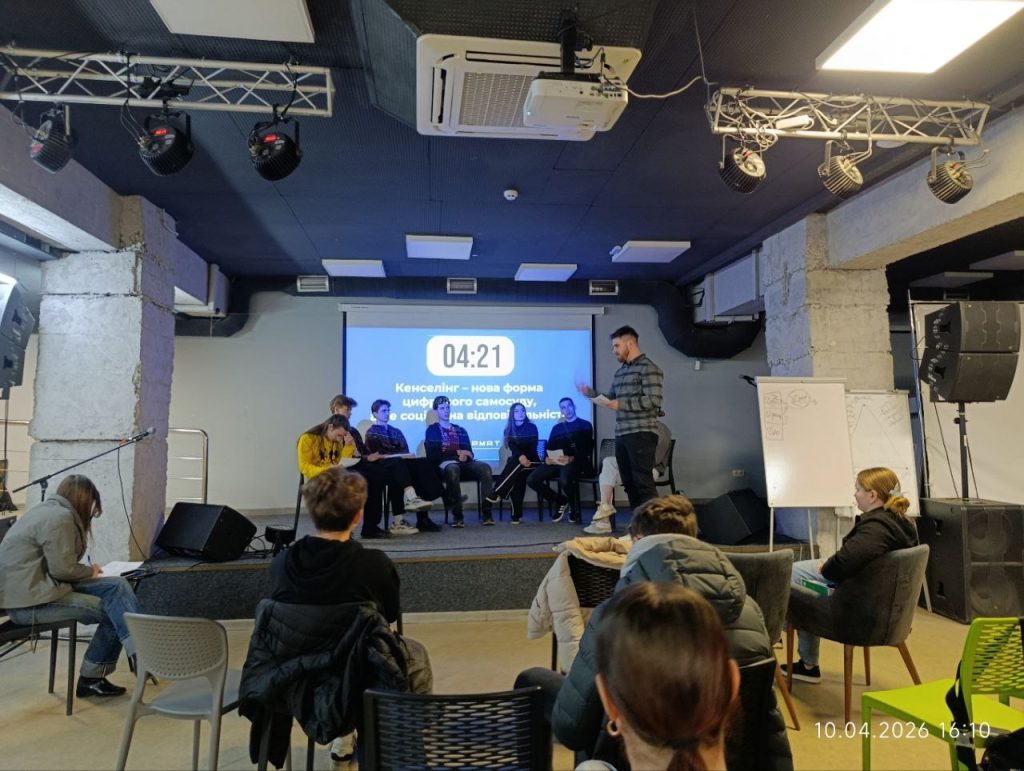 0-02-05-158f9a8a445fec49f380471a92d2d5b13d8e08e63cf04071c7c75e5fed2b0c11_19f5efcd2d84d97a