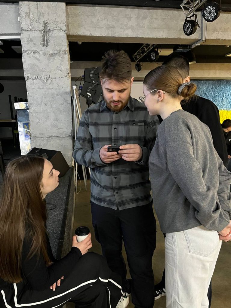 0-02-05-8f72a118befd43523d989d1869f694c041bb0ec2aa7e00d9b8f623416938abcf_23aef943b0347235